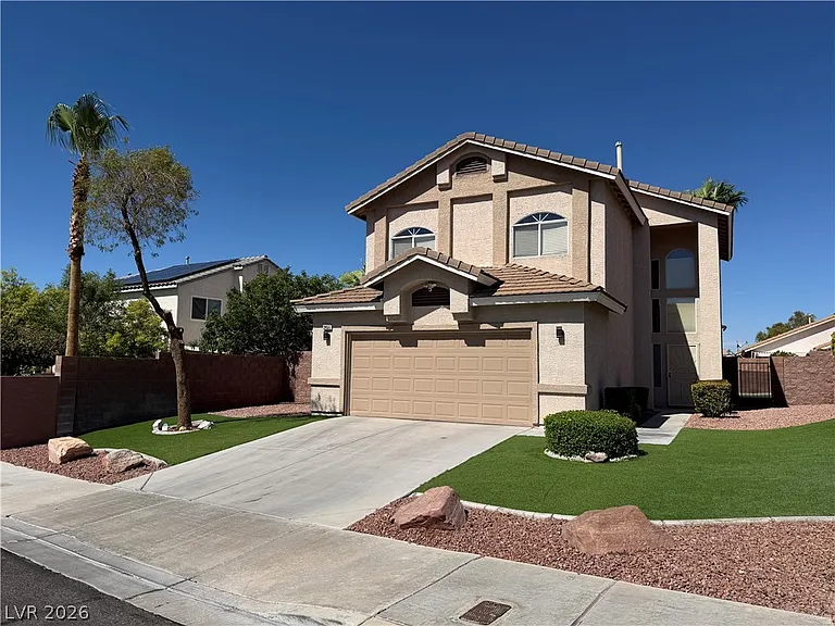2456 Sheltered Meadows Ln — Photo 2