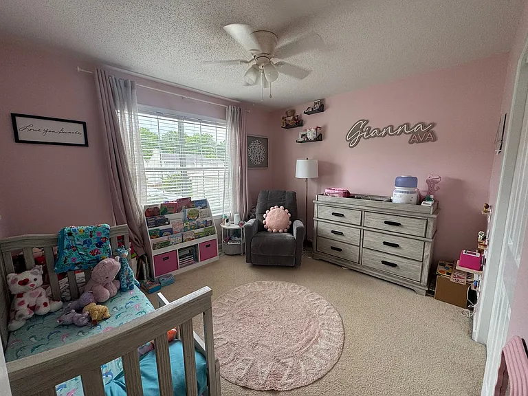 6 Old Pond Ct — Photo 20