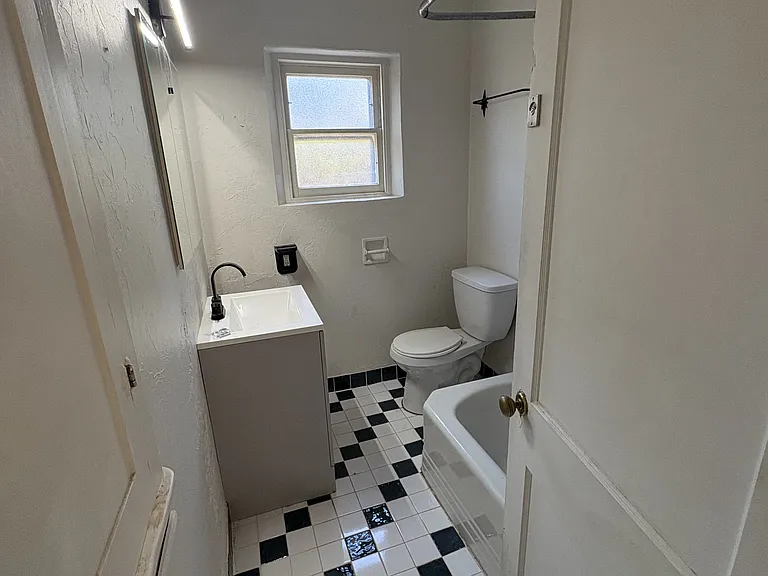 Full bath