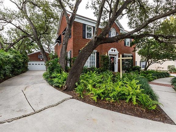 2nd image of 3709 Palma Ceia Ct