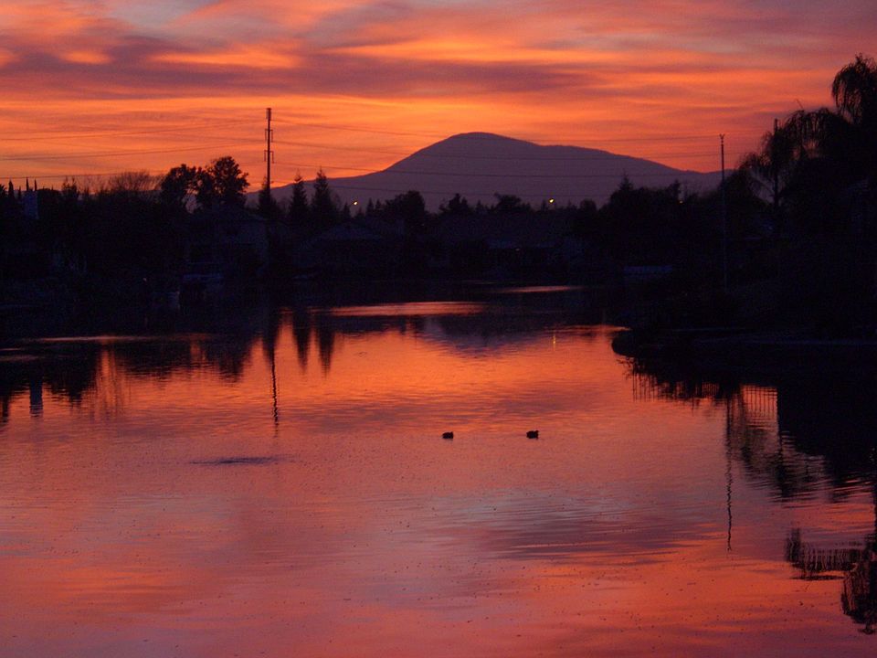 Wake up to the MOST beautiful sunrises!