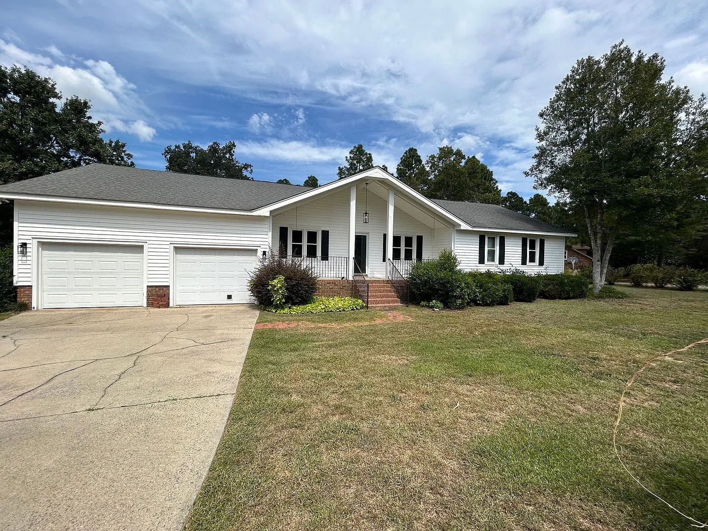 800 Valhalla Road, Columbia, SC 29229 — Photo 1
