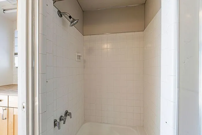 102 North Ave — Photo 30
