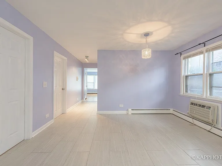 5942 W Addison St #1 — Photo 4