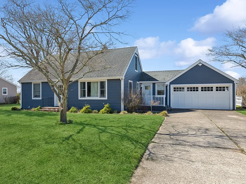 1110 Gillette Dr