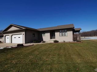 713 Ross Ave, Warsaw, IN 46580