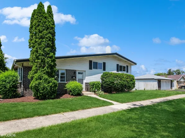 3700 W 121st Pl, Alsip, IL 60803