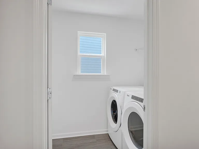 12121 Bradshaw Ct — Photo 18