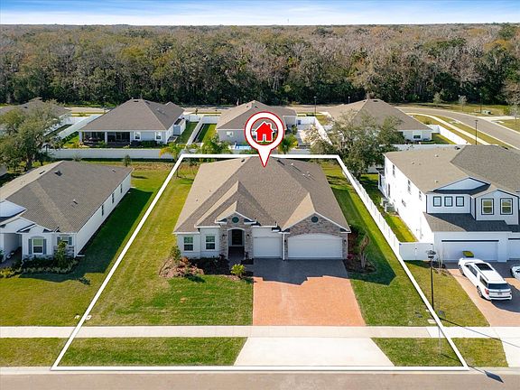 3rd image of 2214 Elegant Manor Cir