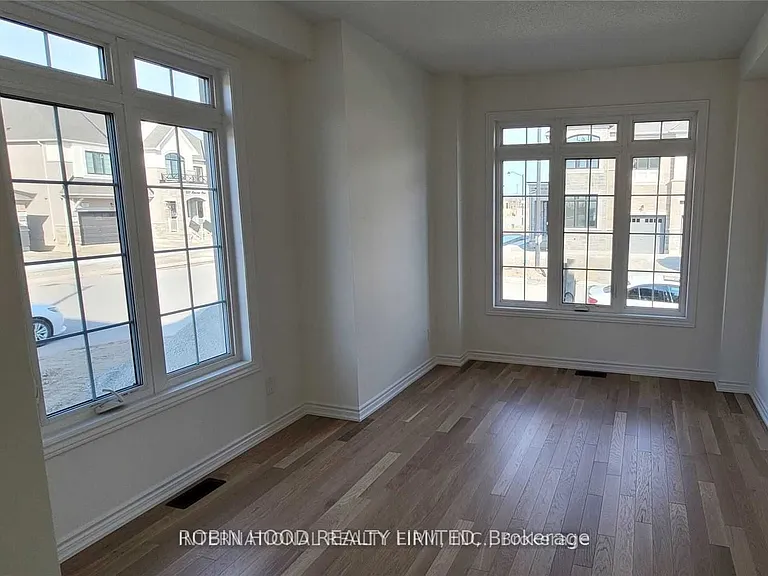 305 Thimbleweed Ct — Photo 8