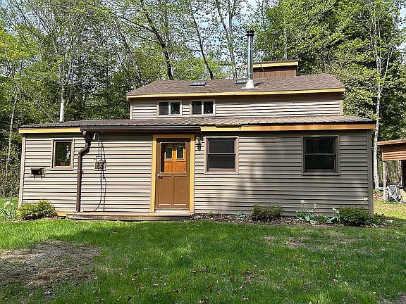 3rd image of 84 Bunker Rd