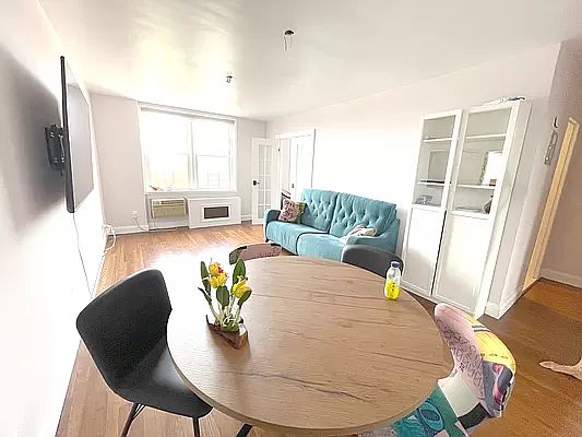 4th image of 735 Avenue W APT 6K