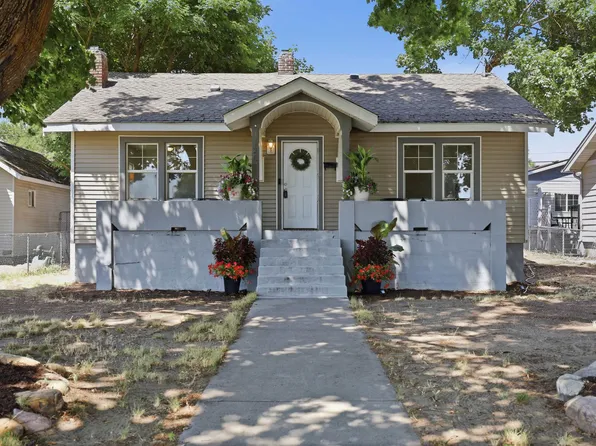1208 W Gordon Ave, Spokane, WA 99205