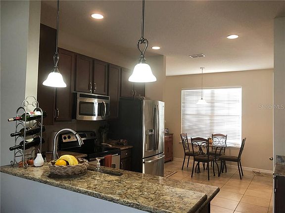 5th image of 1537 Lancashire Way