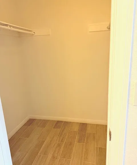 Walk-in closet