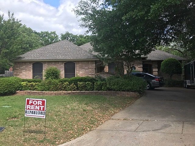 1st image of 4601 Willow Wind Ct
