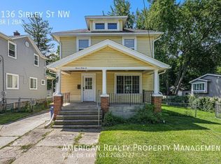 1136 Sibley St NW, Grand Rapids, MI 49504