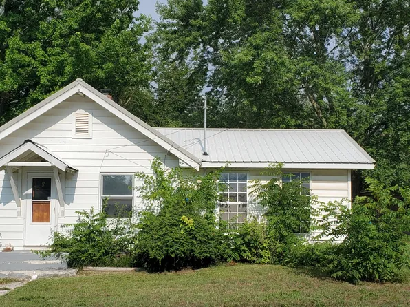 601 S College Street, Stockton, MO 65785