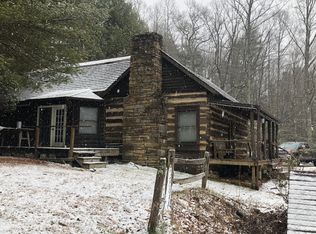 27 Forest Haven Dr, Fancy Gap, VA 24328