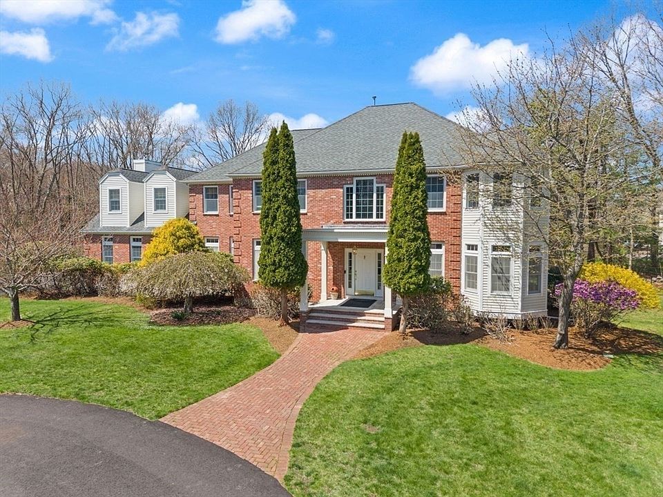 1st image of 7 Dry Pond Rd