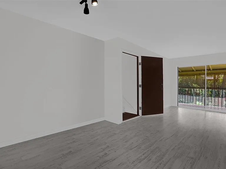 754 E Michigan St #174 — Photo 7