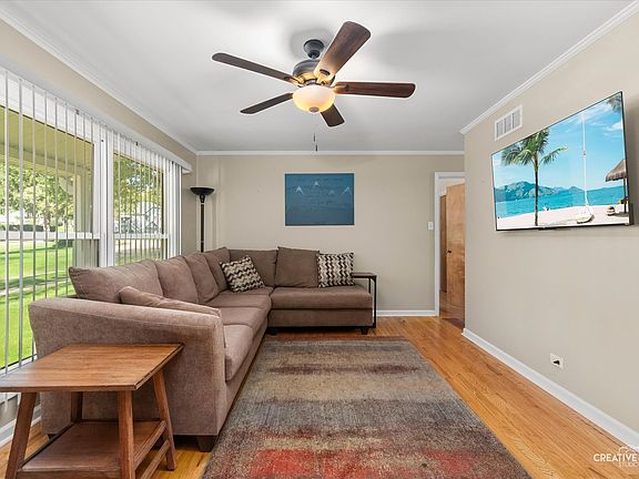 3rd image of 541 Dean Dr