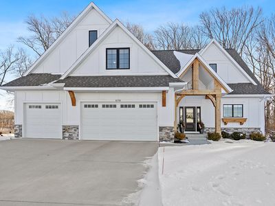 8176 Country Rail Dr SW, Byron Center, MI, 49315