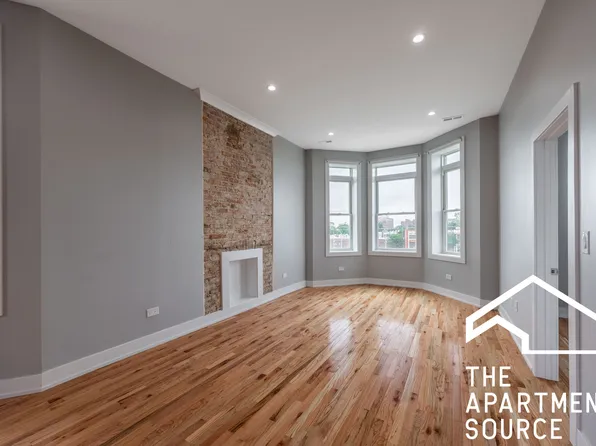 3328 W Congress Pkwy, Chicago, IL