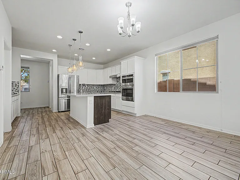 1575 W Marlin Dr — Photo 11