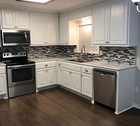 4th image of 306 Woodland Dr