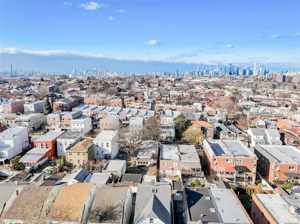 52-43 72nd Place, Maspeth, NY 11378