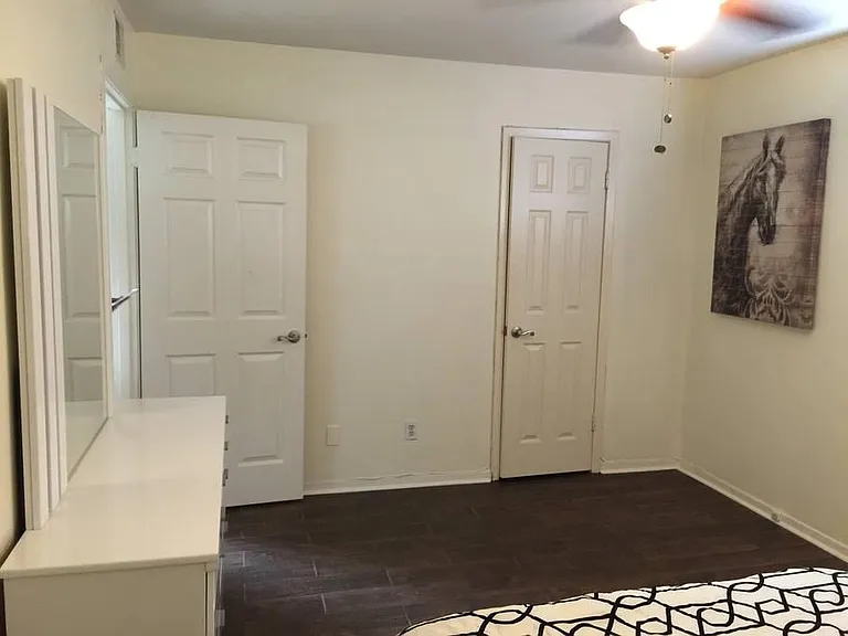 3942 W Alabama St #5 — Photo 7
