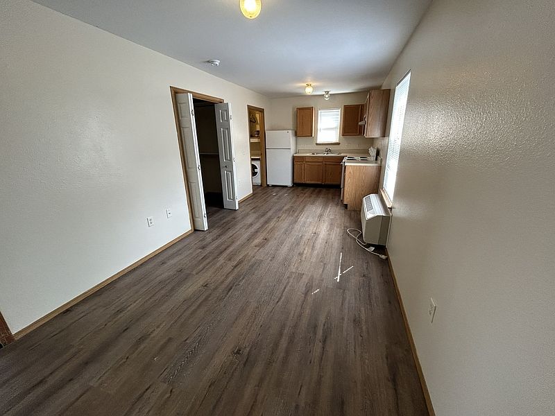 1st image of 1635 W Neptune St APT 14