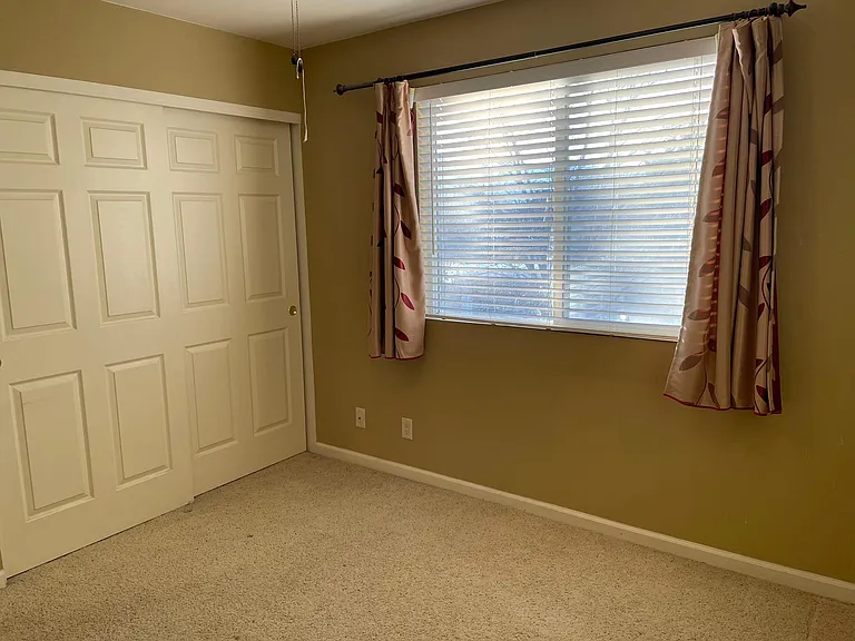 2181 Brittany Meadows Dr — Photo 9