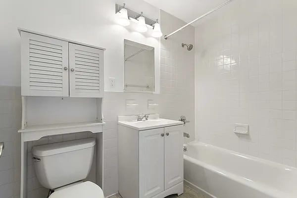 Rented by Compass | media 30