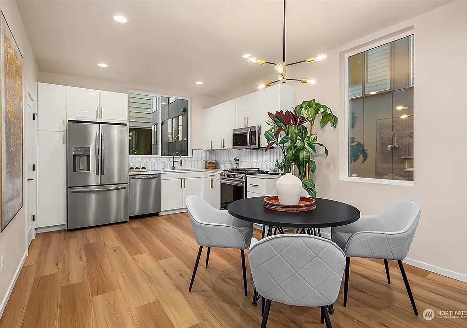 New Ballard Townhome — Photo 3