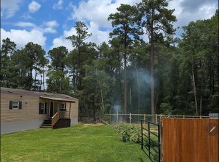 8779 Pin Oak Dr, Plantersville, TX 77363