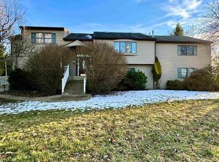 4743 W Veterans Memorial Hwy, Bridgeport, WV 26330