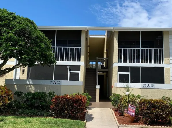 1565 SE Royal Green Cir #108, Port Saint Lucie, FL 34952
