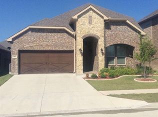 205 Mineral Point Dr, Aledo, TX 76008