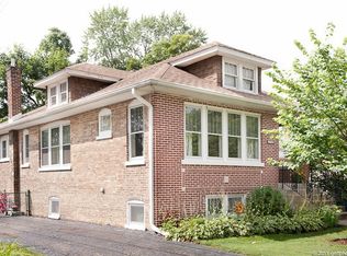 310 W Grantley Ave, Elmhurst, IL 60126