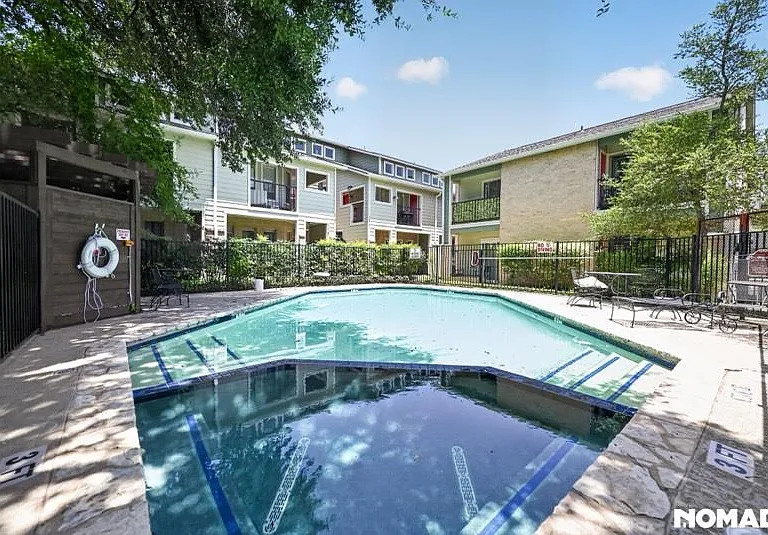 2104 Cullen Ave #202 — Photo 4