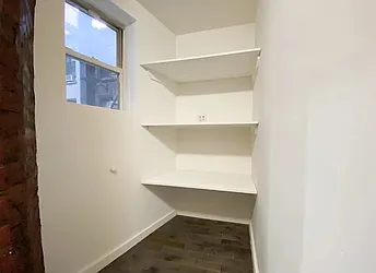 Rented by Kahen Properties