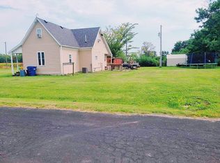 209 Cravens St, Hughesville, MO 65334