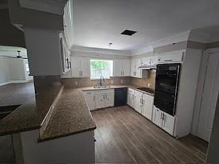 12315 N Attlee Dr — Photo 4