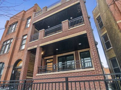 2218 N Halsted St #1, Chicago, IL, 60614