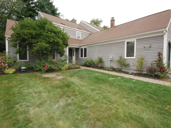 45 Foreside Cmn, Falmouth, ME 04105