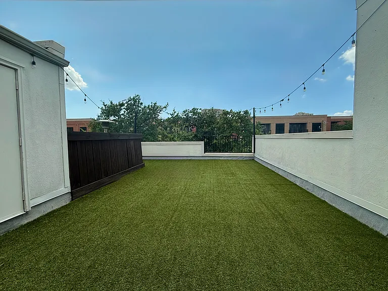 3210 Carlisle St #5 — Photo 3