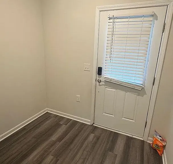 103 Joneshaven Dr — Photo 10