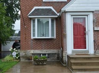 1906 Tustin St, Philadelphia, PA 19152